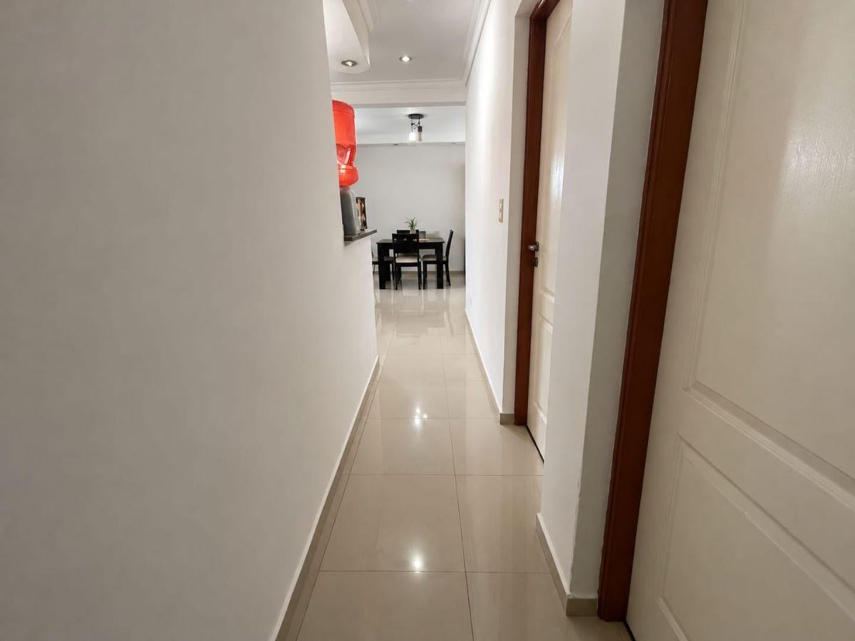 Foto de Departamento de 55 m² con 2 dormitorios en alquiler en Bernal, imagen 4