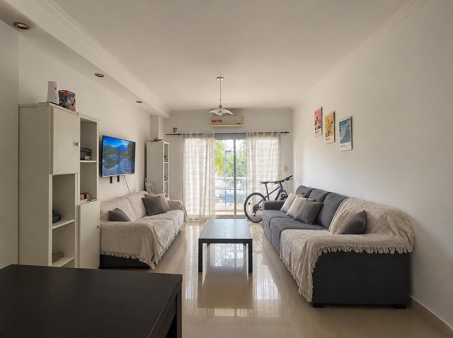 Foto de Departamento de 55 m² con 2 dormitorios en alquiler en Bernal, imagen 3
