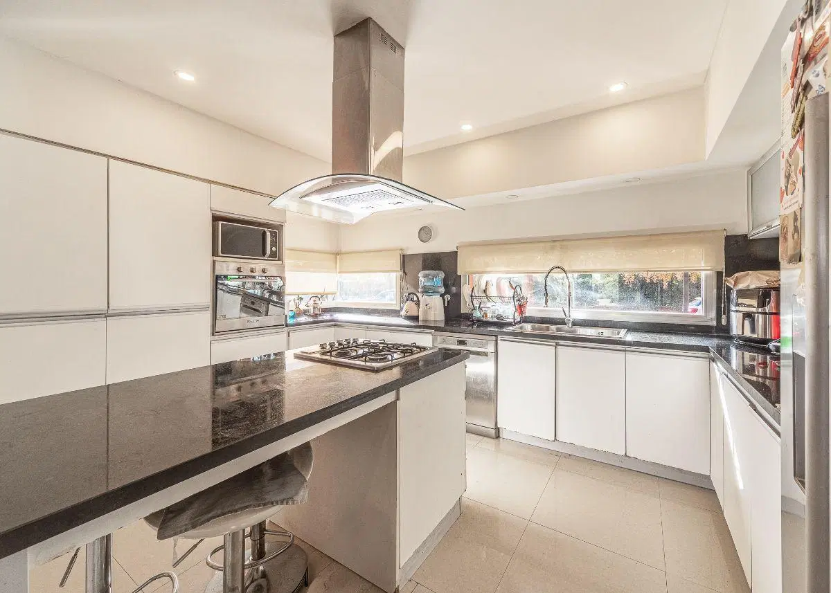 CASA EN VENTA HARAS SANTA MARIA LAS LOMAS 4