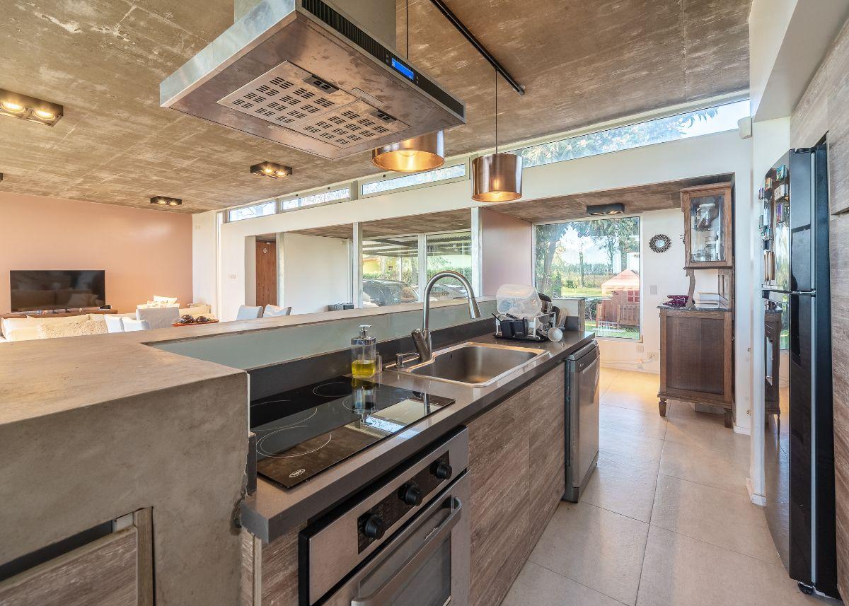 Foto de CASA EN VENTA PARQUE EXALTACION, imagen 3