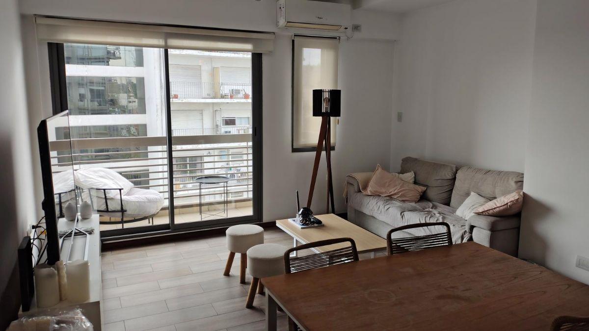 Foto de Alquiler de 2 ambientes/Cochera/Baño/Toilette/2 Balcones, imagen 4