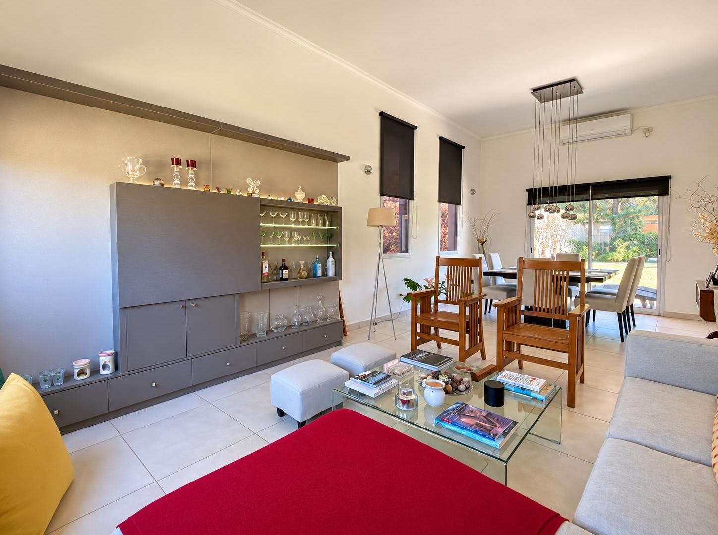 Foto de VENTA CASA 5 AMBIENTES EN HARAS SANTA MARIA EUCALIPTOS, imagen 5