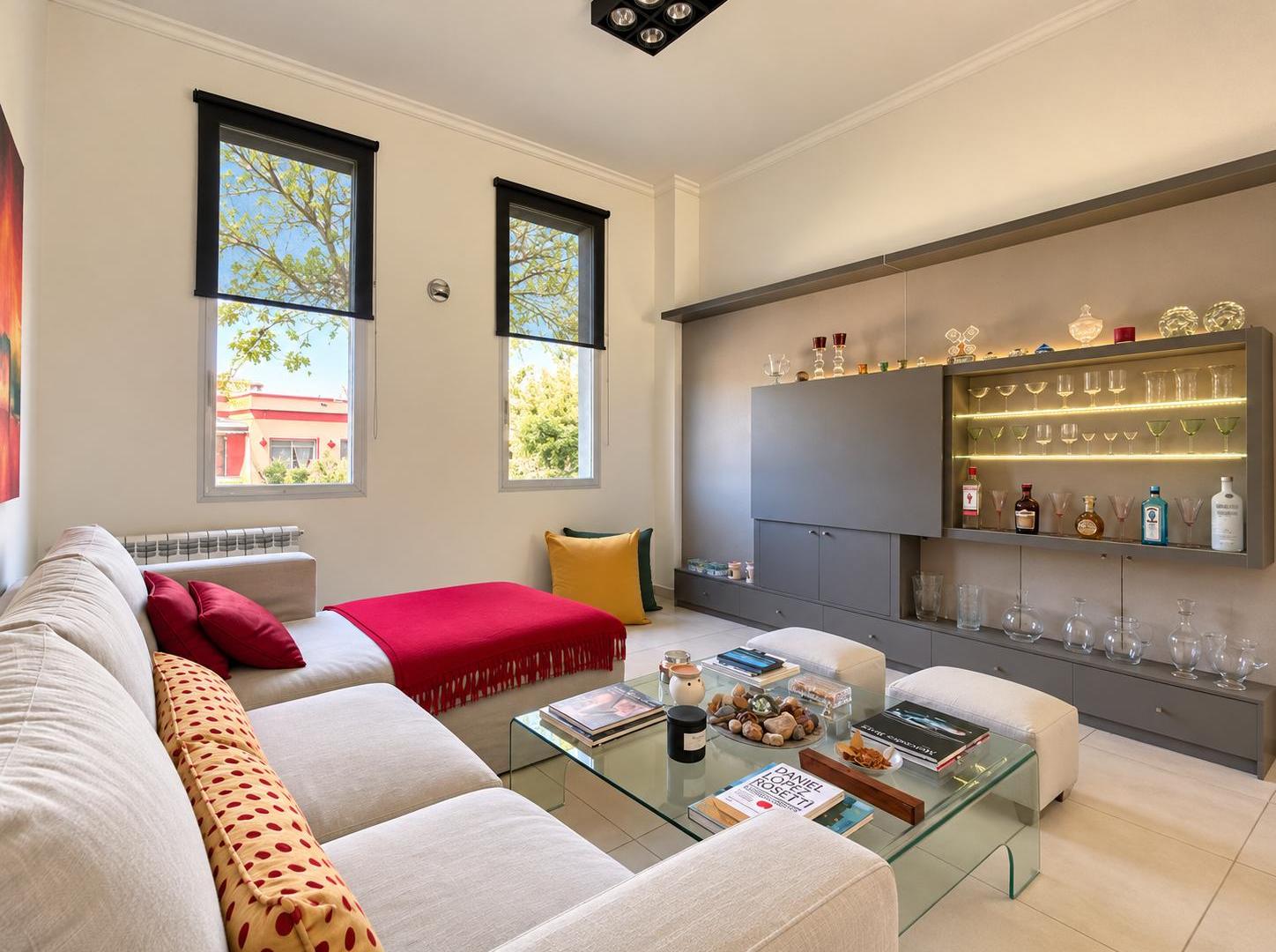 Foto de VENTA CASA 5 AMBIENTES EN HARAS SANTA MARIA EUCALIPTOS, imagen 1