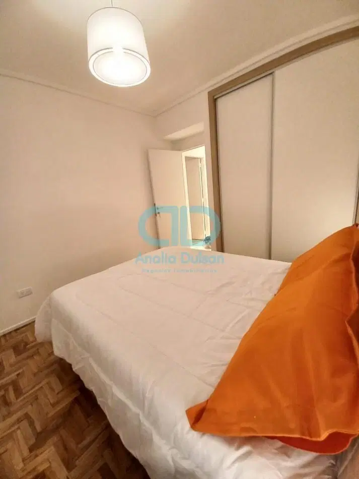 VENTA 3 AMBIENTES A LA CALLE CON BALCON SALIENTE 4