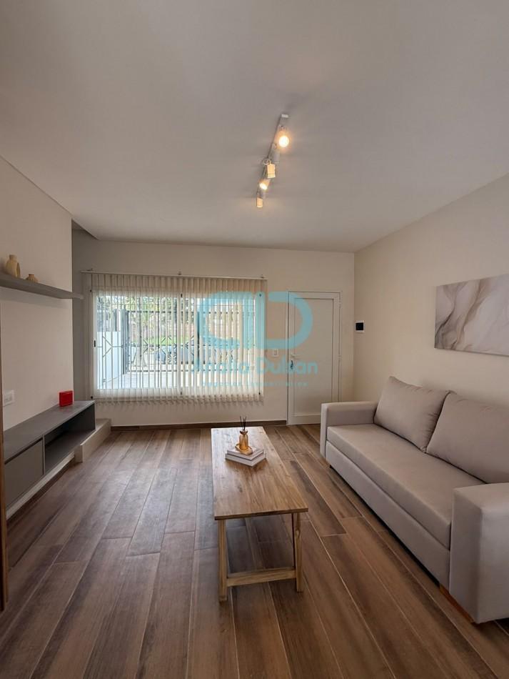 Foto de VENTA DUPLEX 4 AMBIENTES CON COCHERA, imagen 1