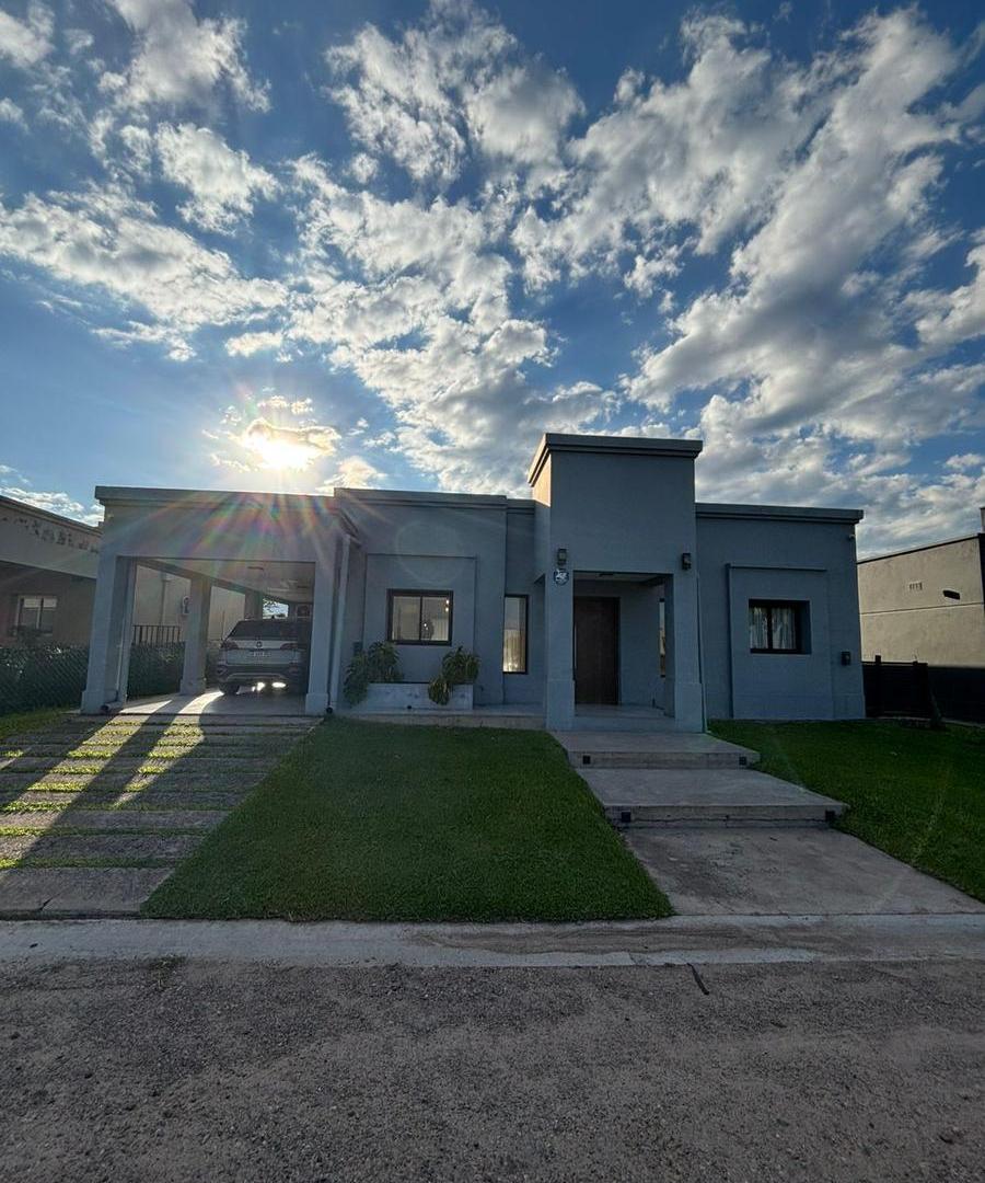 Hermosa casa en Country Labradores!
