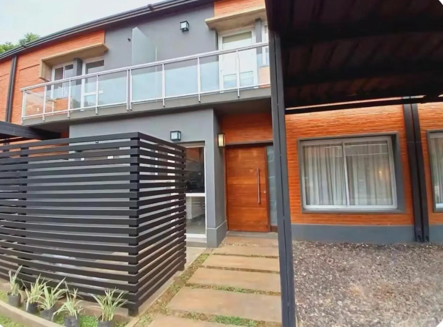 Casa - Yerba Buena 2