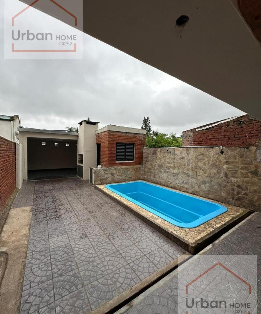 Foto de Casa en Av. Peron, imagen 2