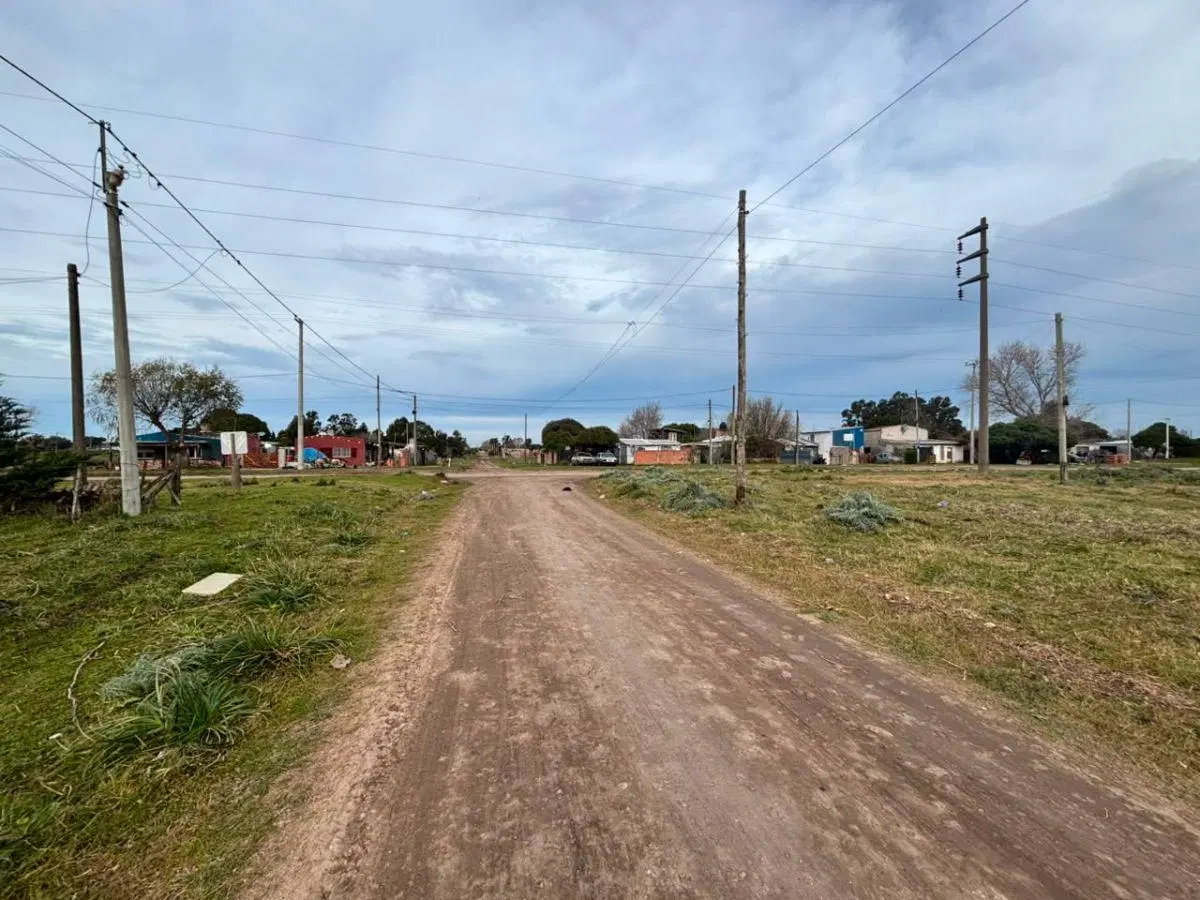 PARQUEMAR Av. 7 de Abril y Los nogales. 4