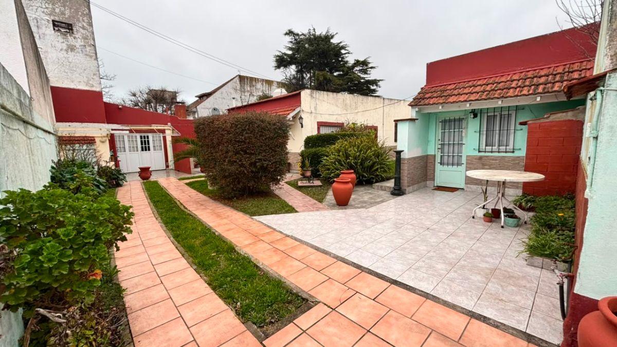 Propiedad estilo posada, ideal para vivir, compartir o generar renta.
