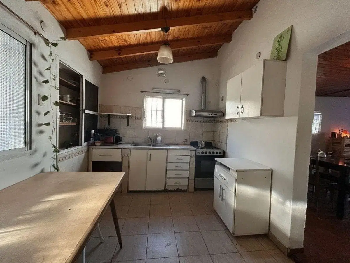 VENTA DE CASA PARA DOS FAMILIAS O INVERSION 3