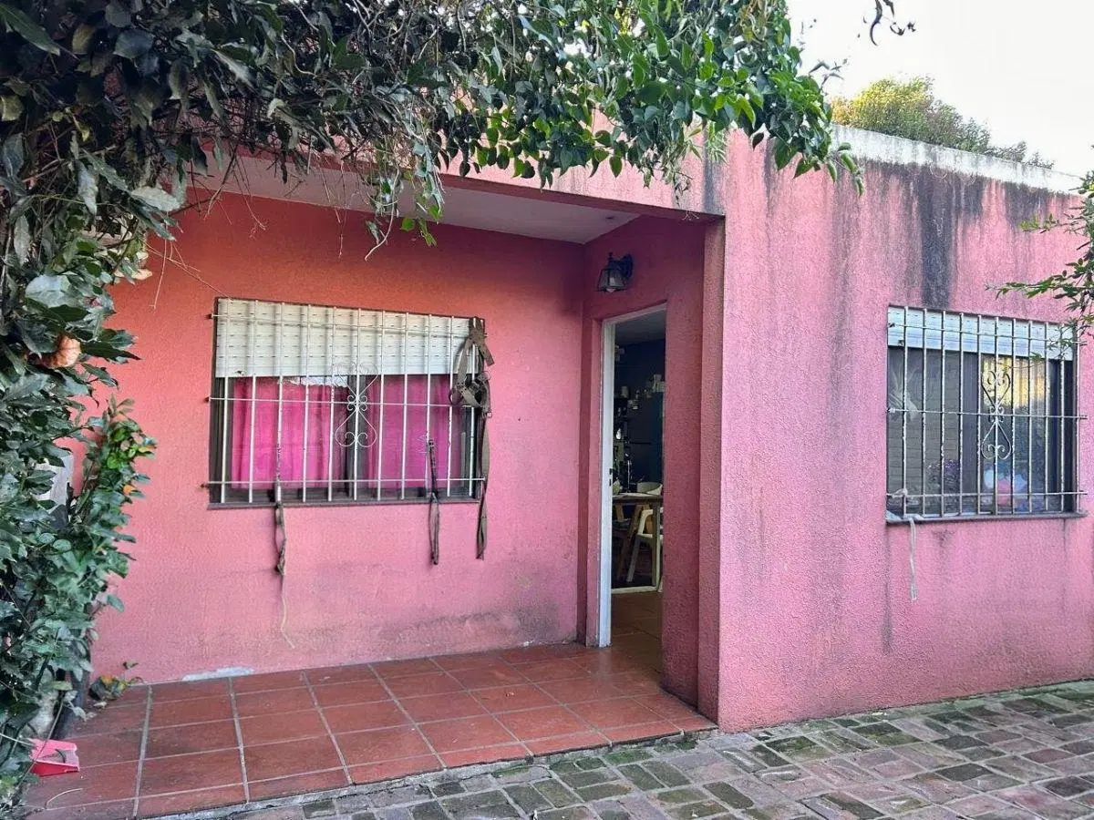 VENTA DE CASA PARA DOS FAMILIAS O INVERSION 4