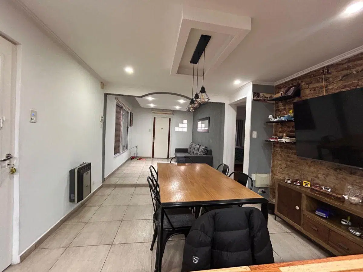 VENTA CASA 3 AMBIENTES CON QUINCHO - BERAZATEGUI 4