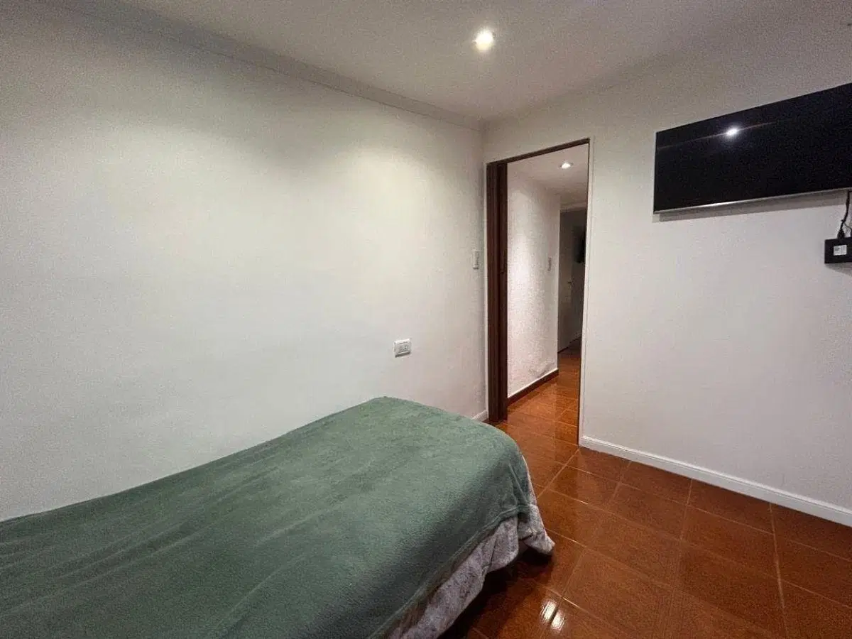 VENTA CASA 3 AMBIENTES CON QUINCHO - BERAZATEGUI 2