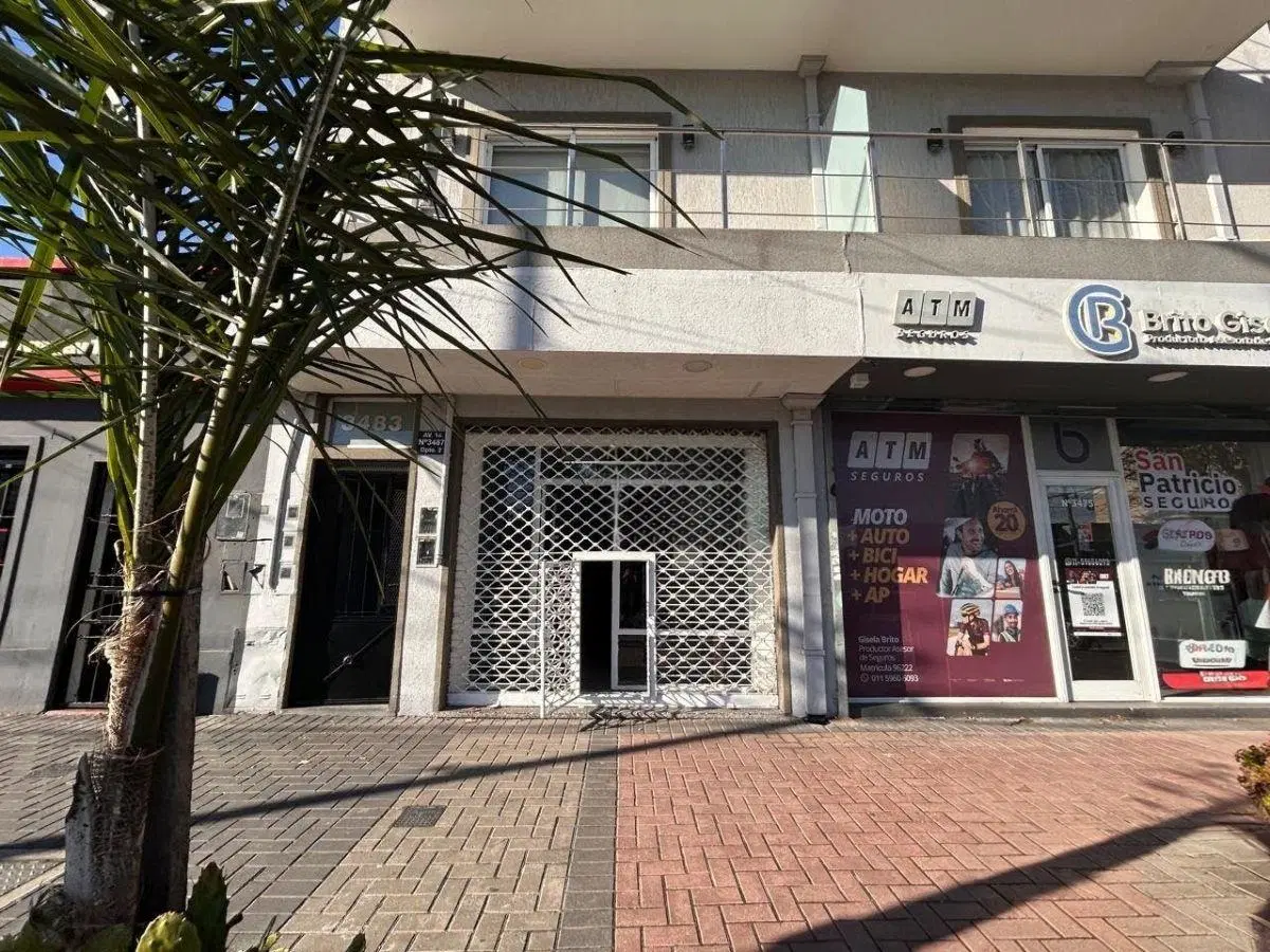 ALQUILER LOCAL COMERCIAL EN BERAZATEGUI 4