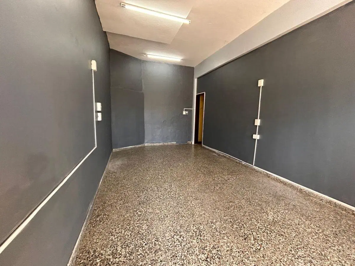ALQUILER LOCAL COMERCIAL EN BERAZATEGUI 8