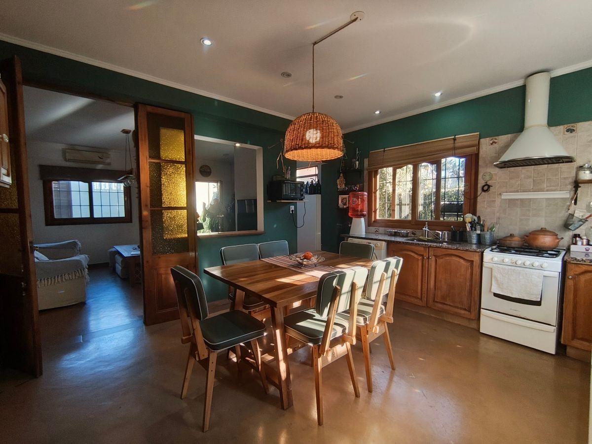 Foto de VENTA DE CASA 4 AMBIENTES EN EZPELETA ESTE CON QUINCHO Y TERRAZA, imagen 1