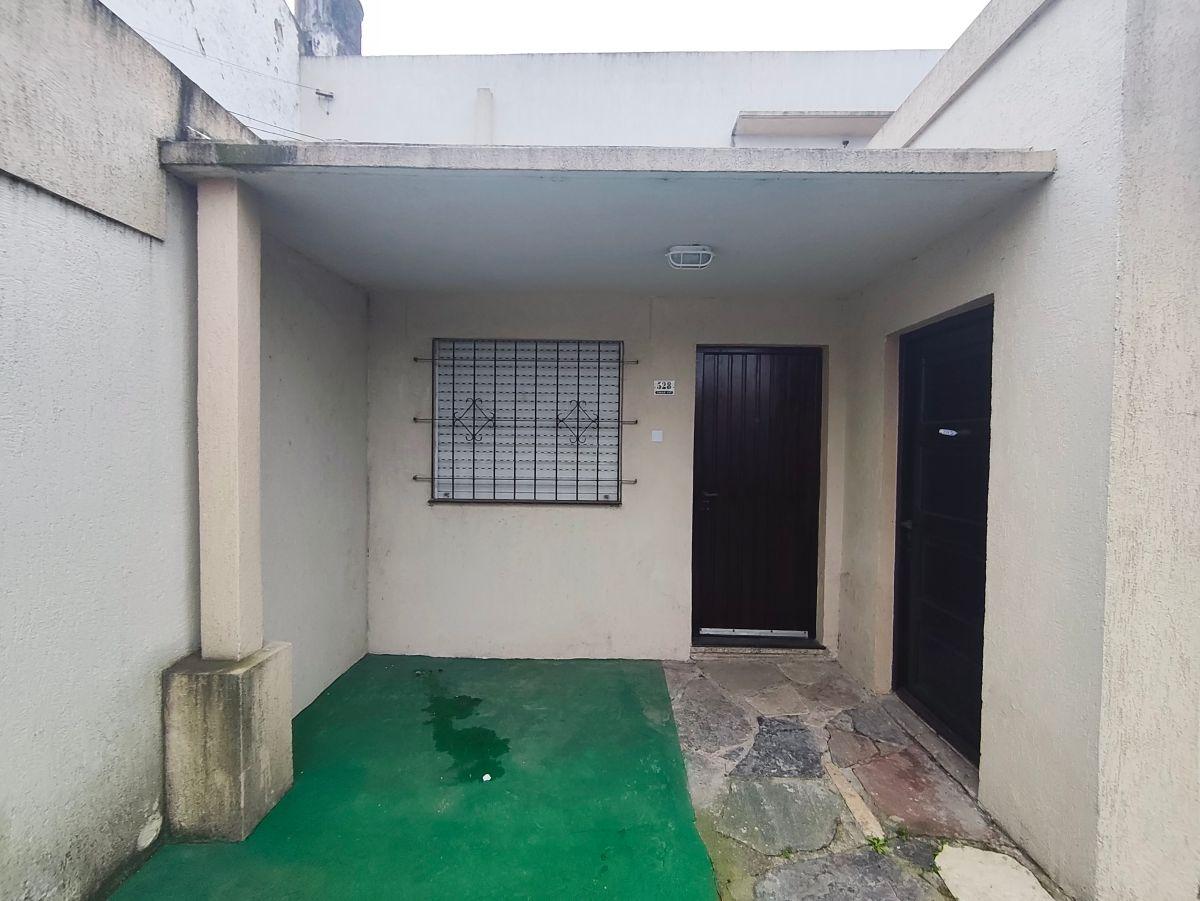 Foto de VENTA PH 2 AMBIENTES APTO CREDITO BERAZATEGUI, imagen 2