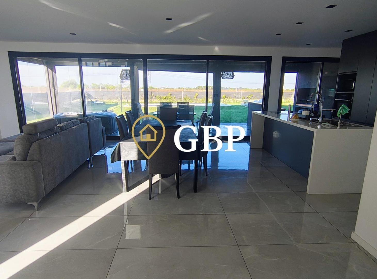 Casa en venta en Canning Barrio La Alameda