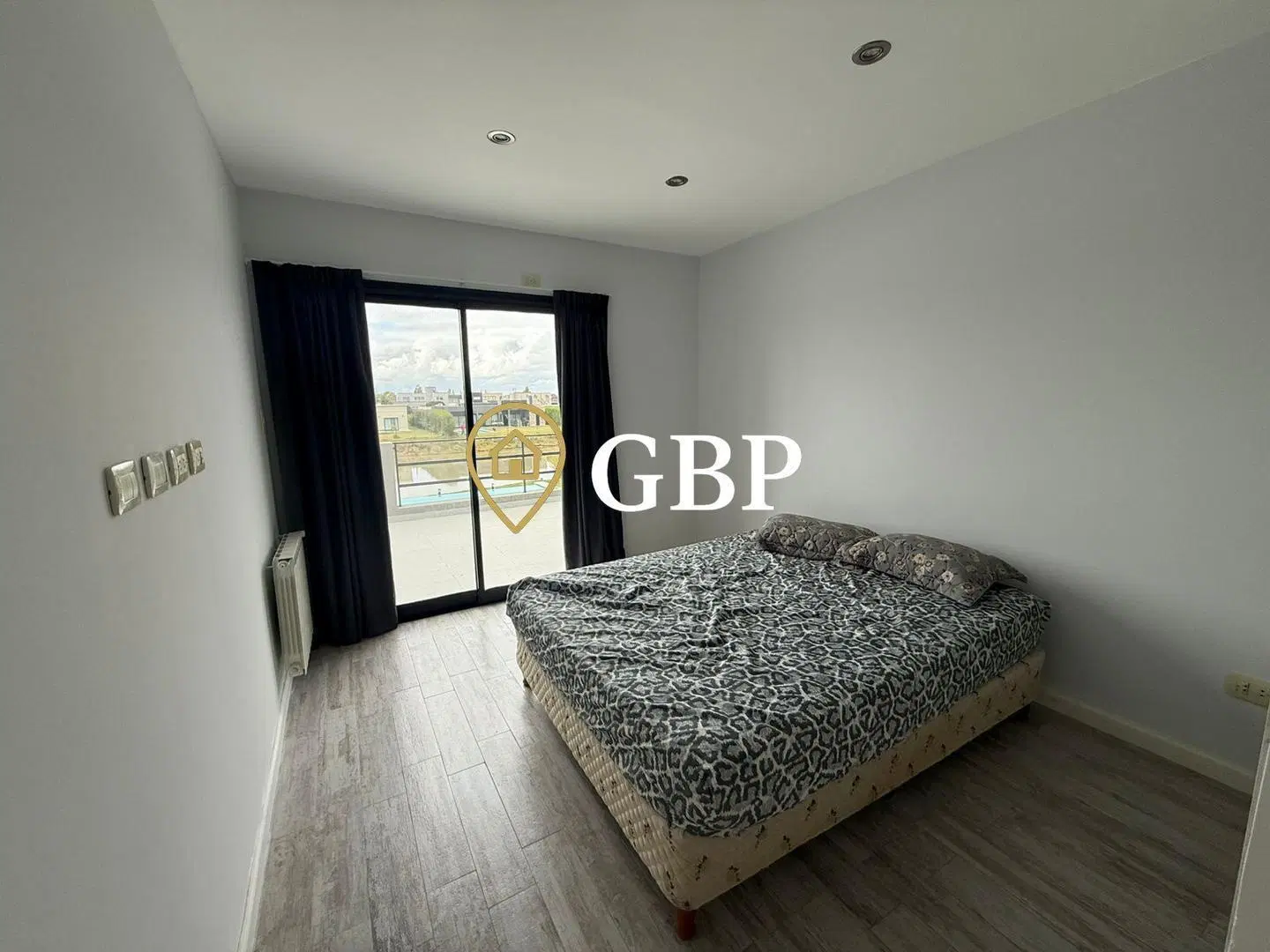 Casa en alquiler en Canning Barrio Privado Los Talas 3