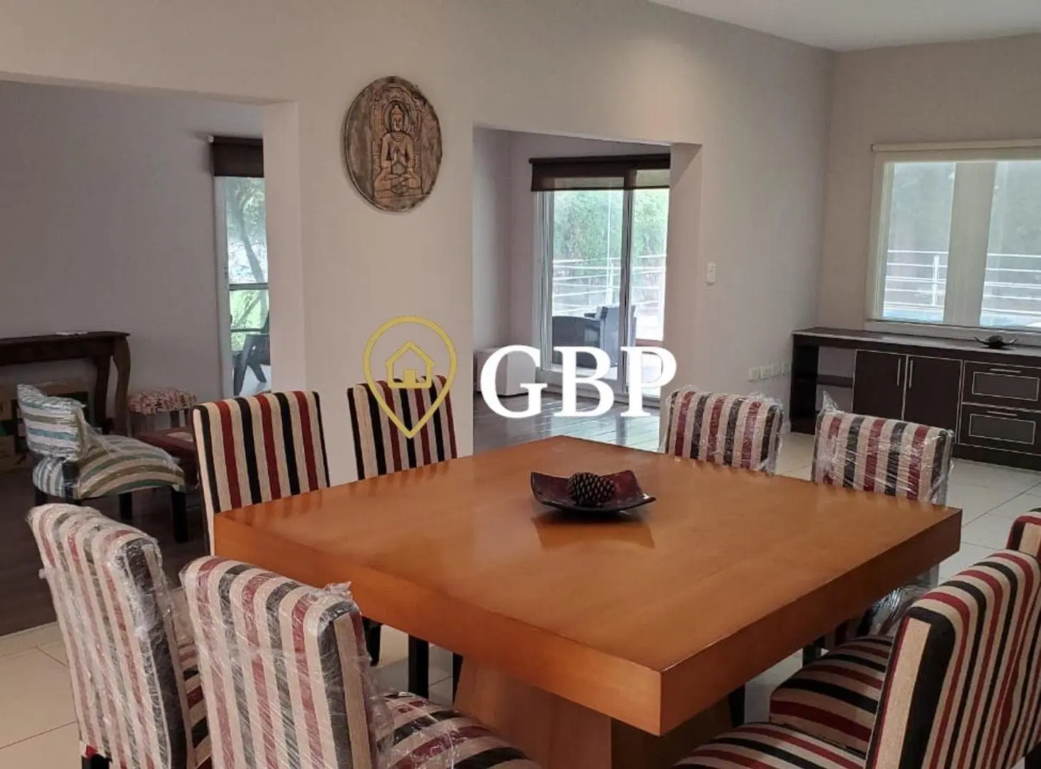 Casa en alquiler en Canning Barrio Malibu 3