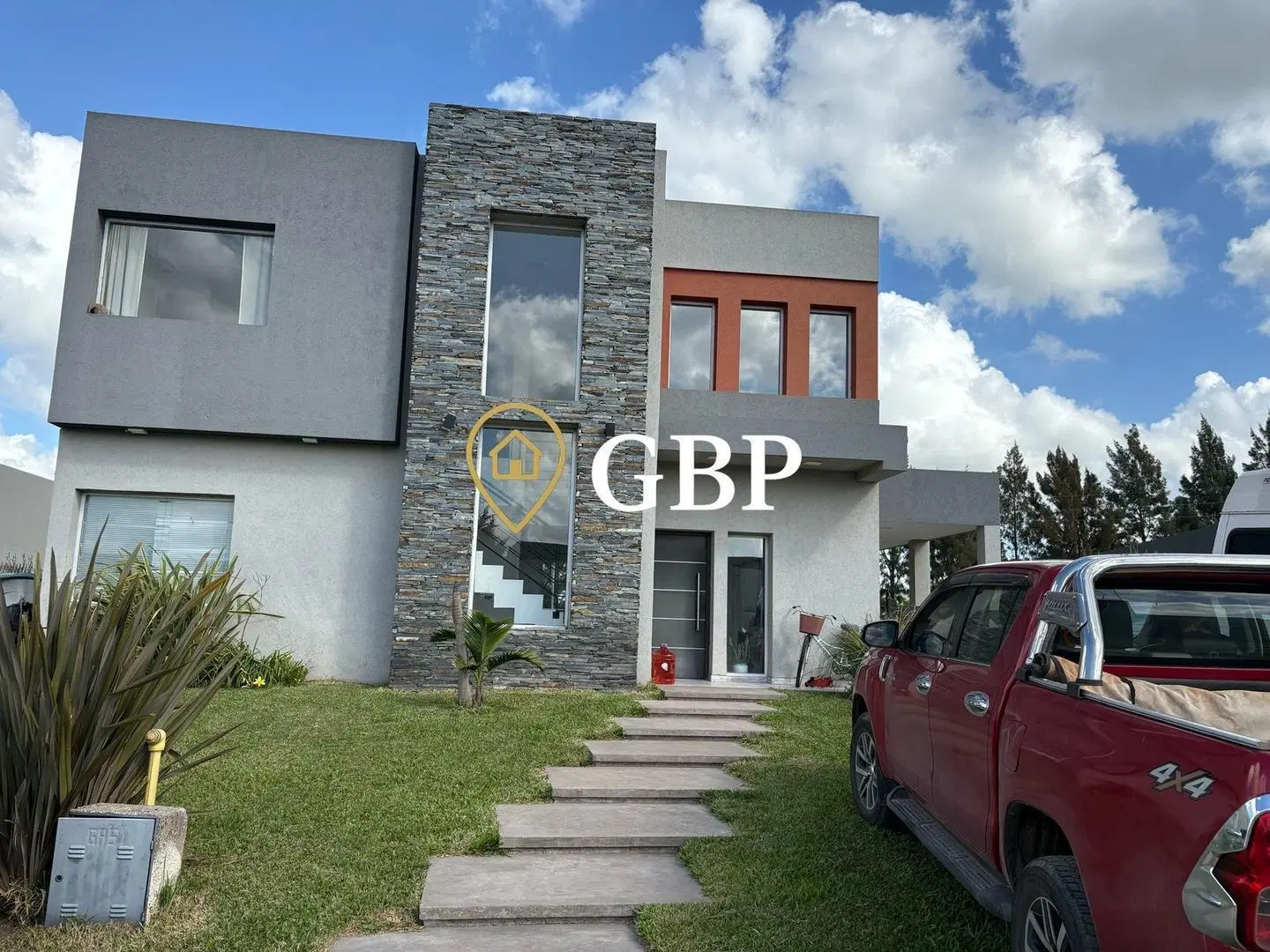 Casa en alquiler anual en Canning Barrio Cruz del Sur 4