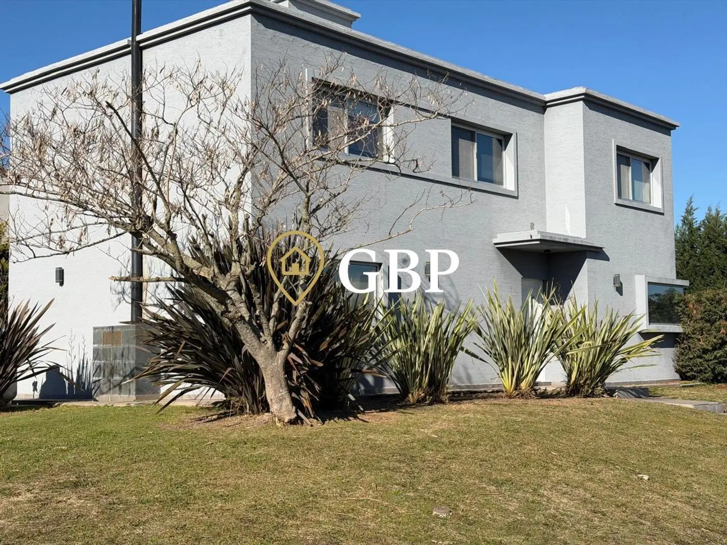 Casa en venta barrio Cruz del Sur 3
