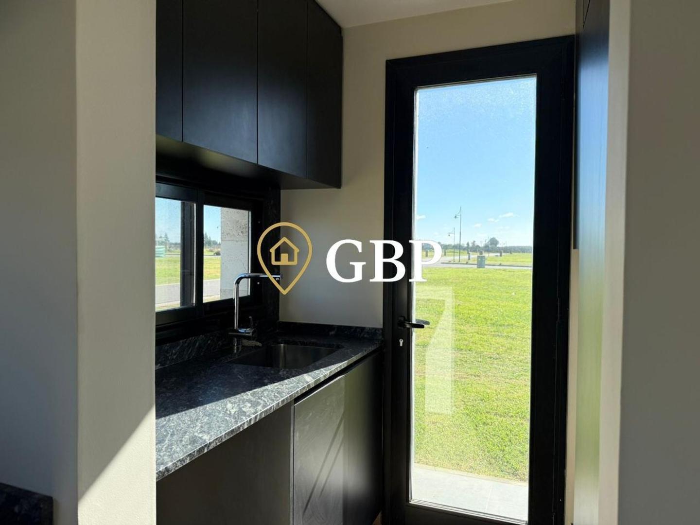 Foto de Casa en venta en Canning Barrio El Rebenque, imagen 2
