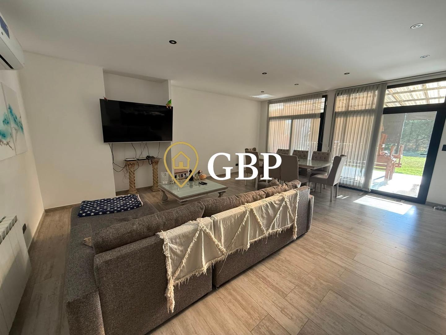 Foto de Casa en alquiler en Canning Barrio Privado Los Talas, imagen 2