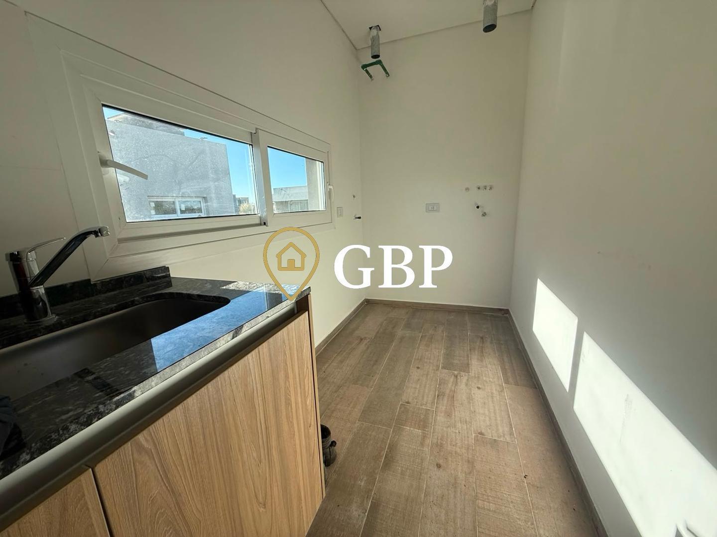 Foto de Casa en Alquiler Barrio San Simon con pileta, imagen 5