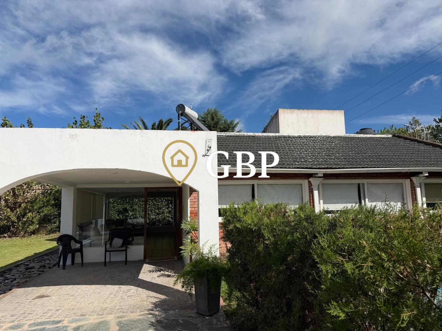 Foto de Casa en venta en Canning Barrio El Venado, imagen 1