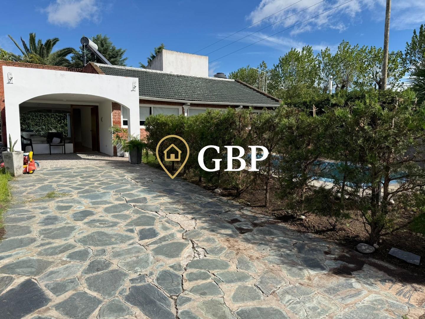 Foto de Casa en venta en Canning Barrio El Venado, imagen 2
