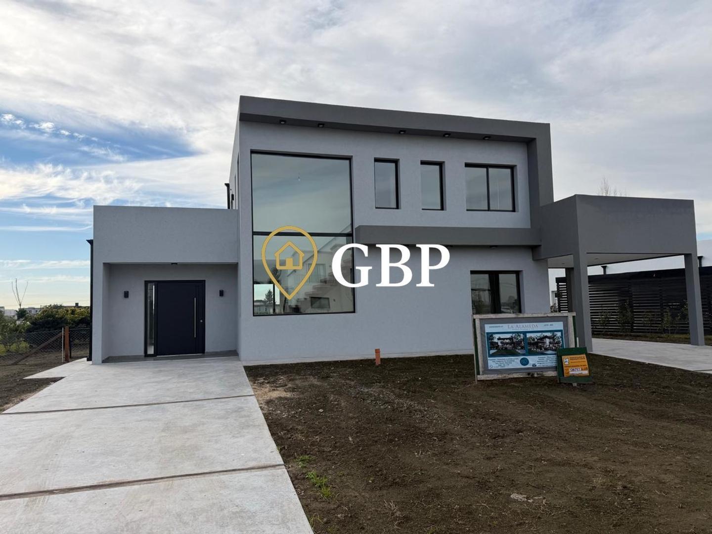 Foto de Casa en venta en Canning Barrio La Alameda, imagen 1