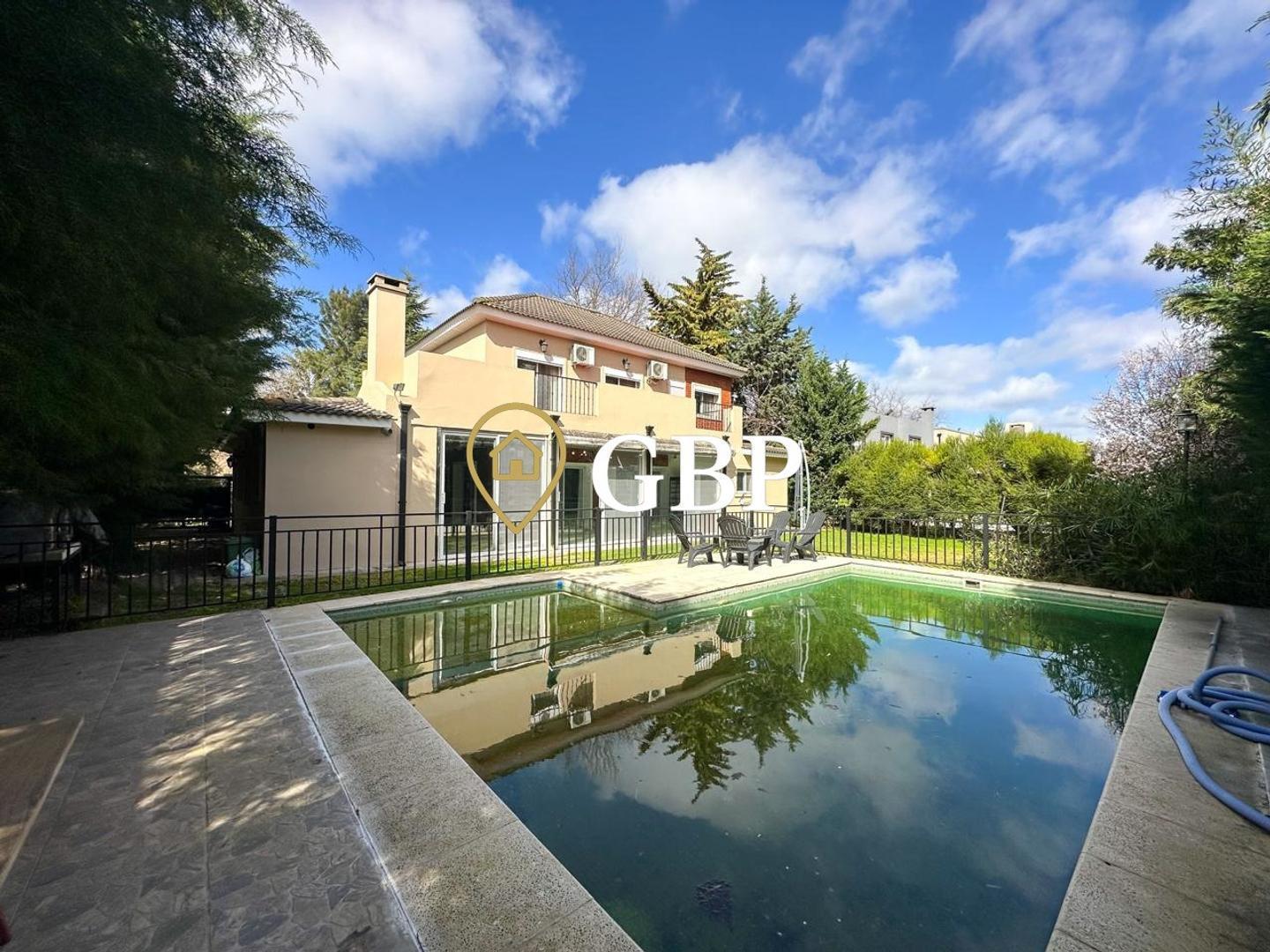 Foto de Casa en Venta en Canning Barrio El Rocío, imagen 3