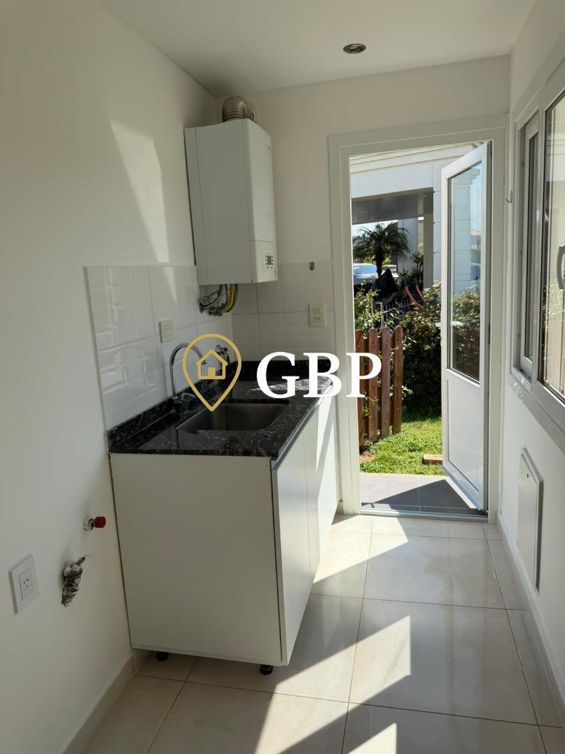 Foto de Casa Venta En Barrio Santa Ines con Fondo a pulmon verde, imagen 5