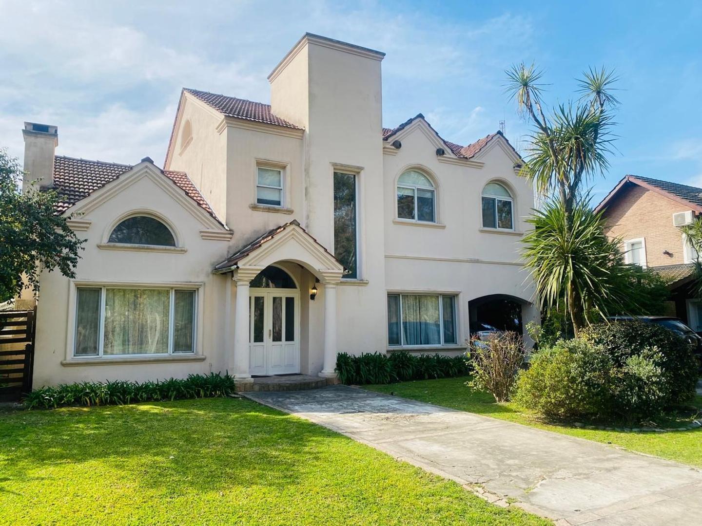 Foto de Casa en venta en Ezeiza en Barrio La Deseada, imagen 1