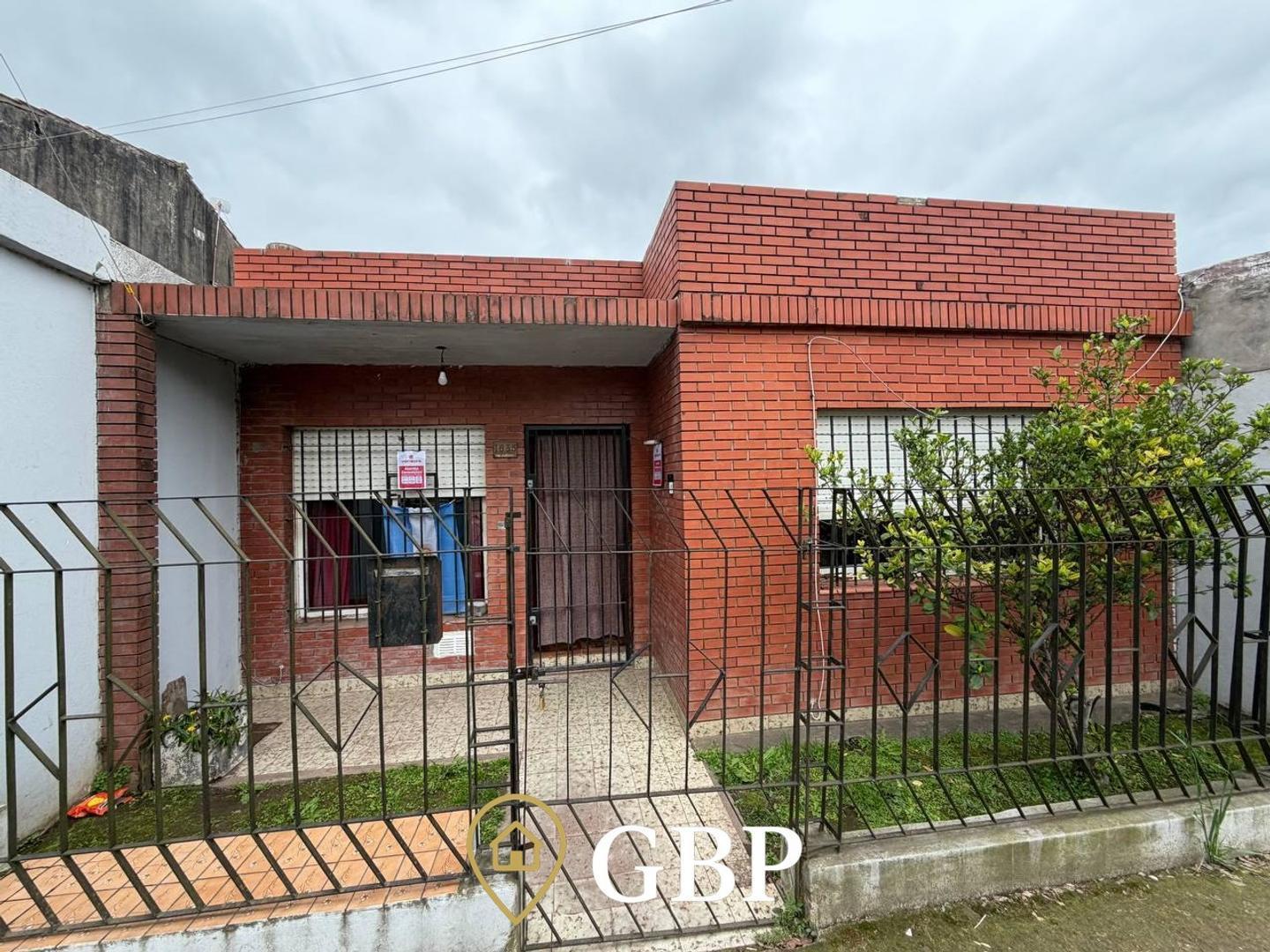 Foto de CASA EN VENTA EN MONTE GRANDE - APTO CREDITO HIPOTECARIO, imagen 3