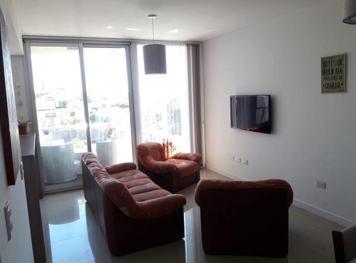 24 meses semipiso de 3 ambientes en Güemes. 4