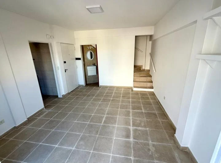 Alquilo duplex 2 ambientes con terraza propia y parrilla en Villa Crespo 5