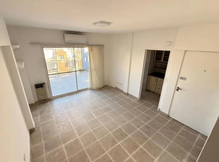 Alquilo duplex 2 ambientes con terraza propia y parrilla en Villa Crespo 3