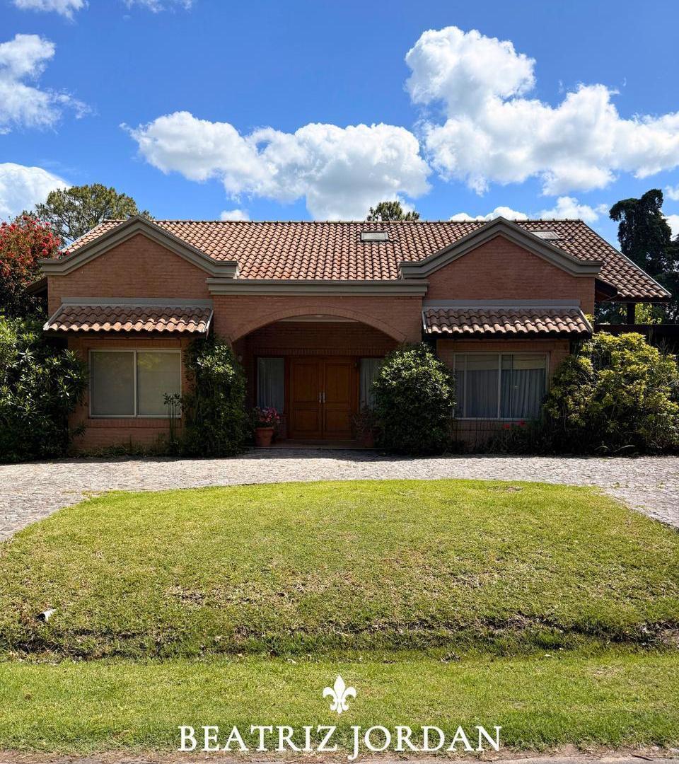 CASA 6 AMBIENTES EN ALQUILER, COUNTRY CLUB LOS CARDALES