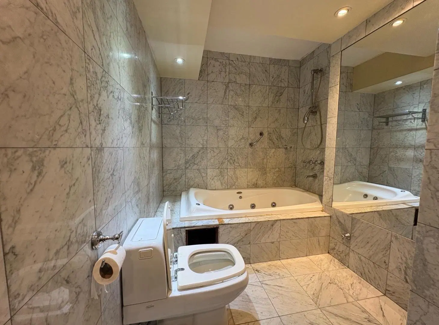 Venta Departamento de 3 dormitorios con vista al Rio 3