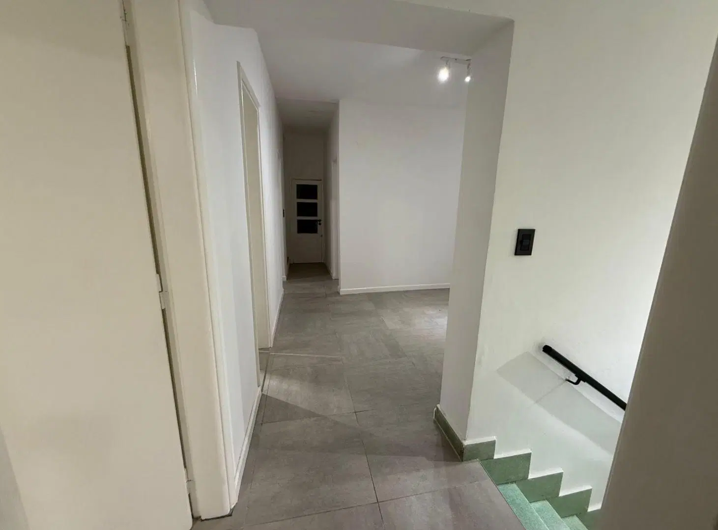 Casa de pasillo en barrio Abasto con patio y terraza exclusivo. 4
