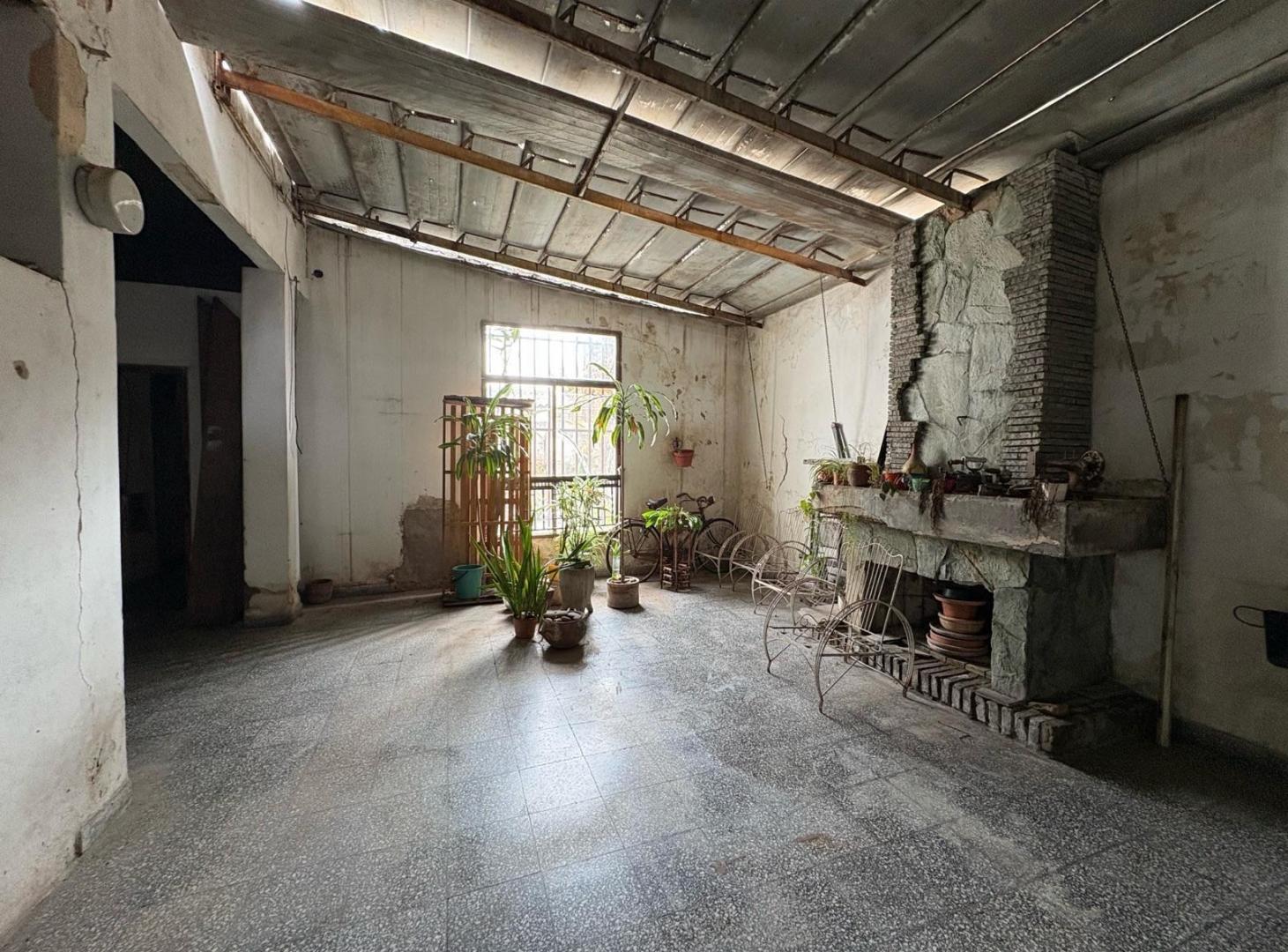 Foto de Casa a reciclar en Alberdi, imagen 1