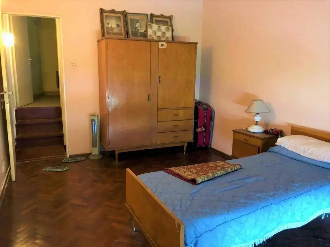 Casa en Lisandro De La Torre 4