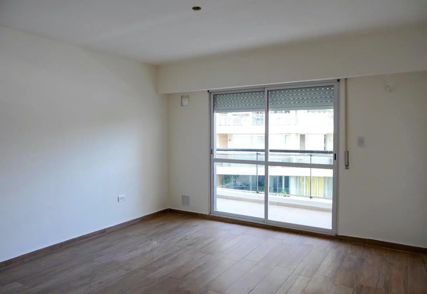 Venta Dpto de un dormitorio con Balcón 4