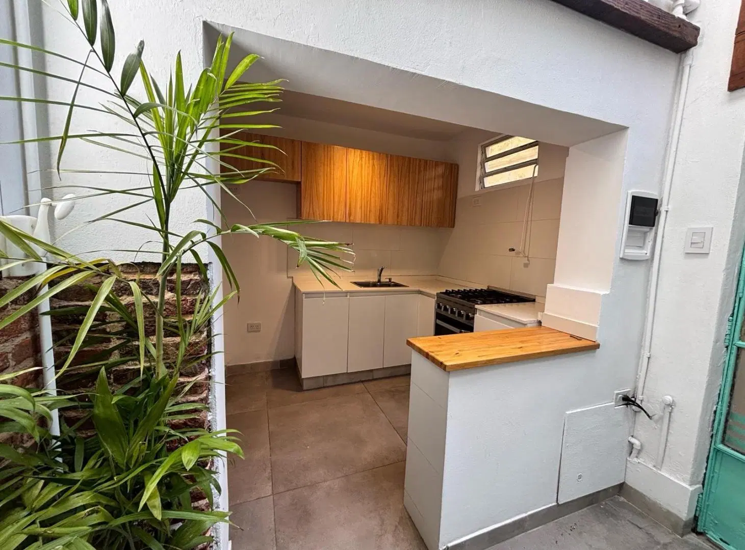 Venta Dpto de pasillo, dos dormitorios, terraza y piscina 5