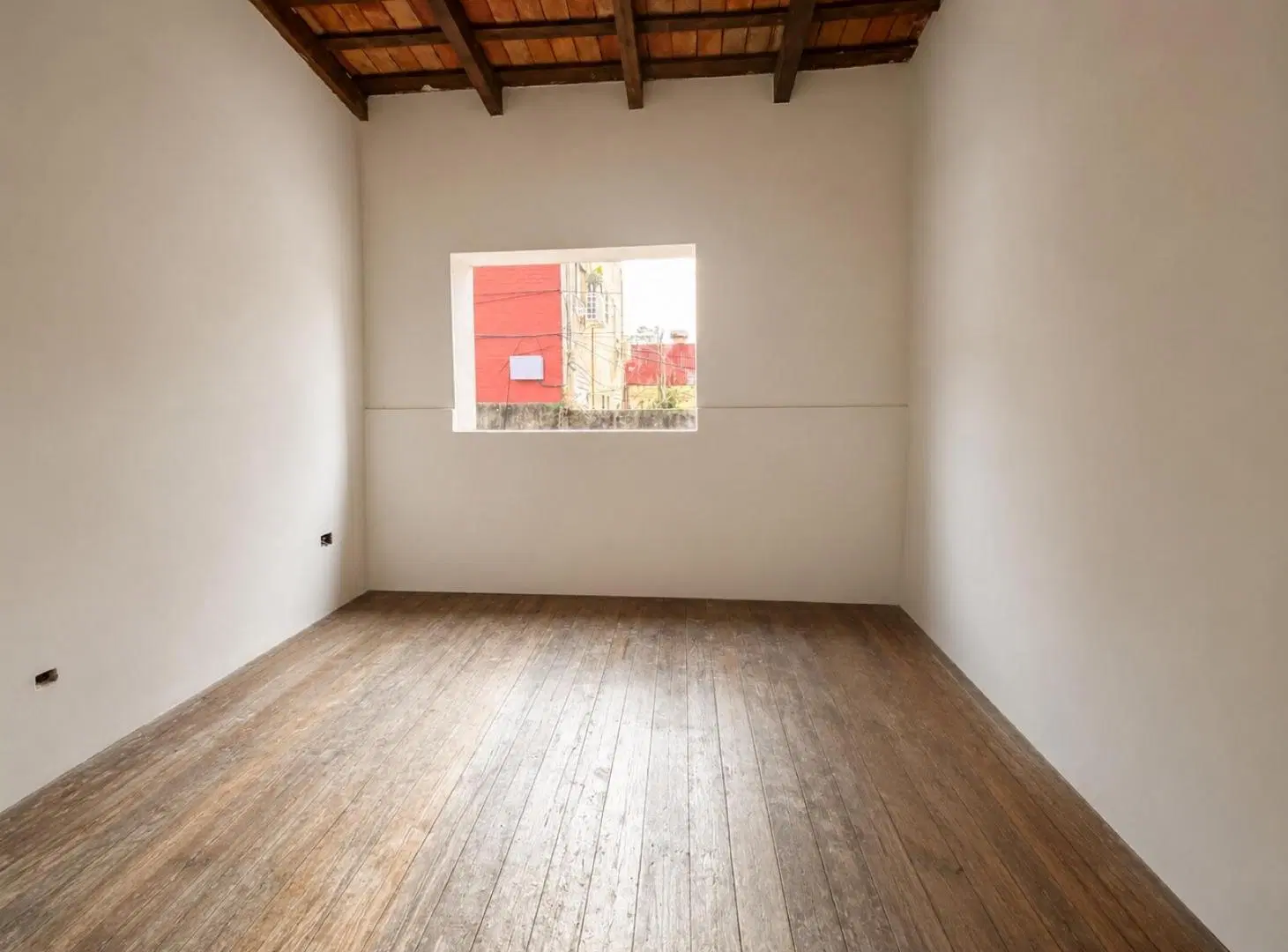 Venta Casa de pasillo, 3 dormitorios, patio y terraza 2