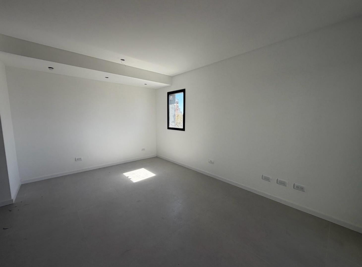 Venta Monoambiente con balcón, amenities.