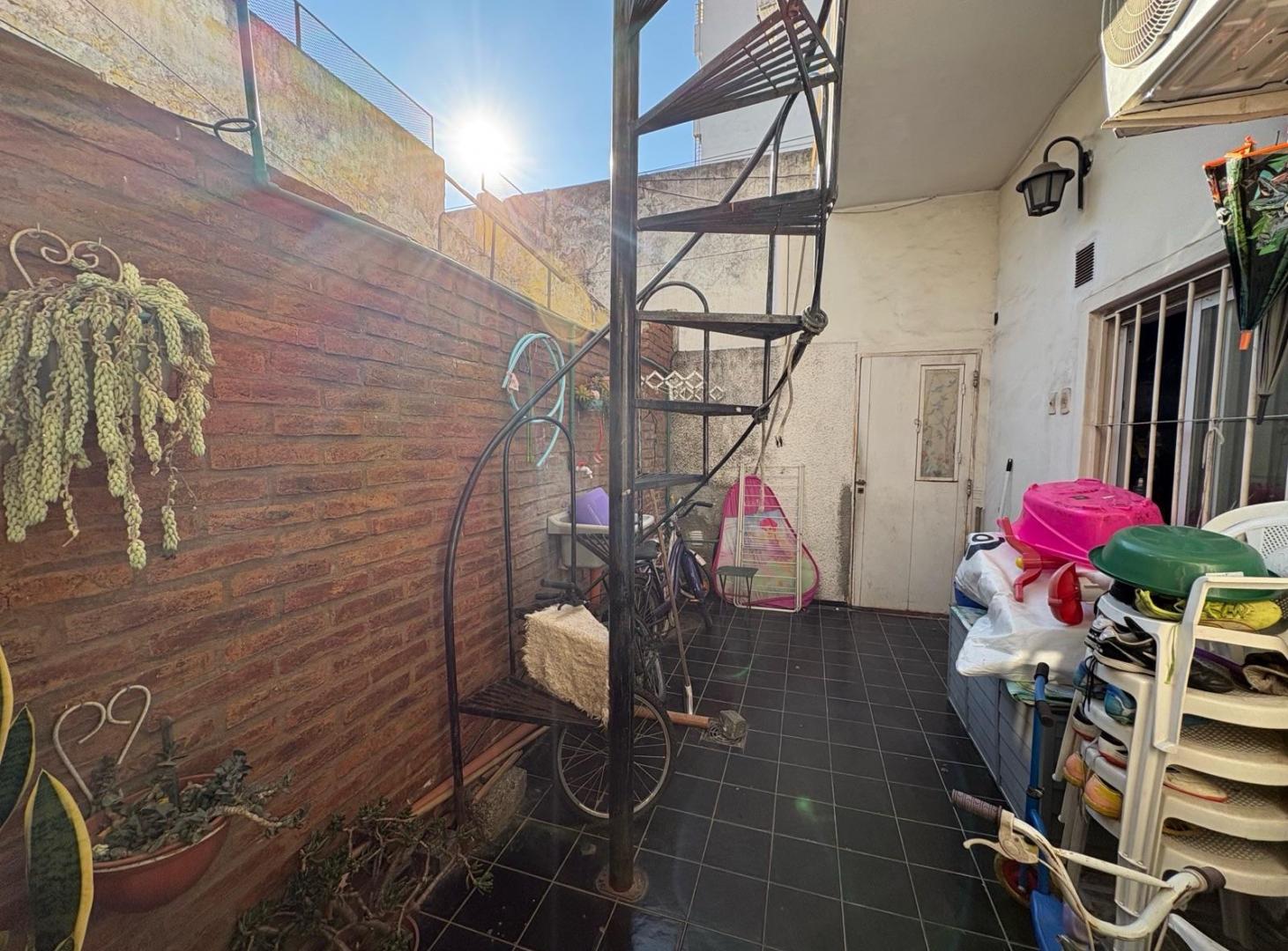Foto de Casa Pasillo de dos dormis c parrillero a remodelar en Pichincha, imagen 4